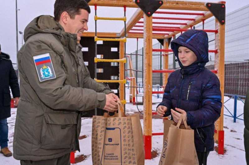 Новости политики сегодня: Губернатор Ямала Артюхов поехал в Волноваху подвести итоги ремонтов и собрать новые задачи